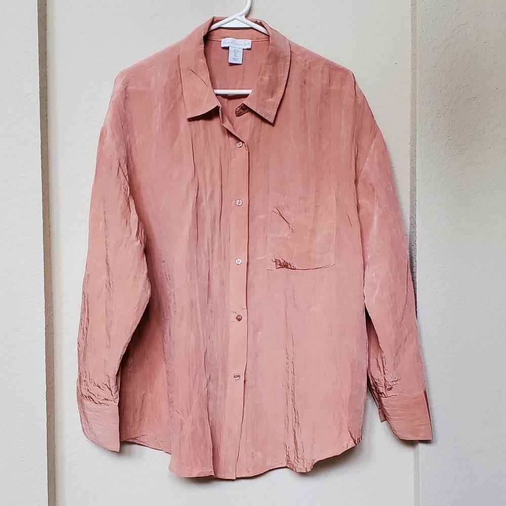 House of Harlow 1960 L/S Crinkled Polyester Shirt. Size L